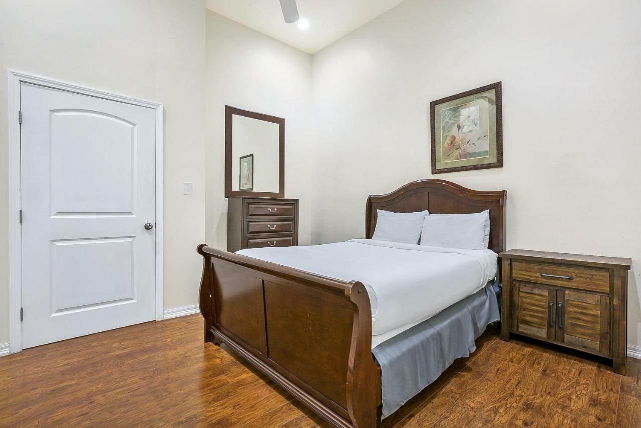 Elegant 4Br Condo In Downtown Νέα Ορλεάνη Εξωτερικό φωτογραφία